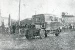 Автобусная остановка на ул. Республики, 1927 год